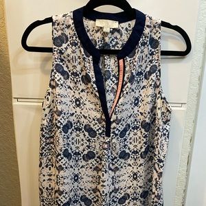 Beautiful blouse. Size M.